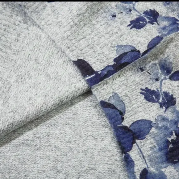 Blue Floral English Countryside Sweater
English Countryside Sweater - Picture 4 of 4